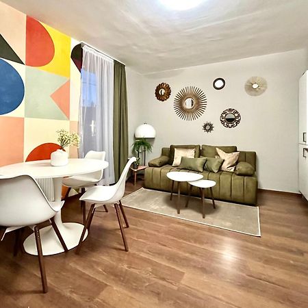 Leda Deluxe Apartment บูดาเปสต์ ภายนอก รูปภาพ